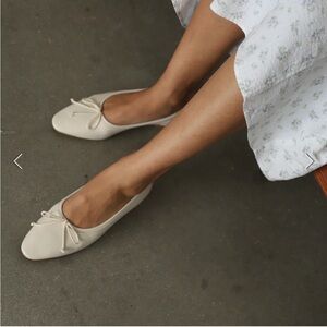 A. Soliani Como Ivory Flats